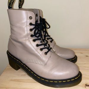 Dr. Martens Clemency Natural Wanama Leather Laceup